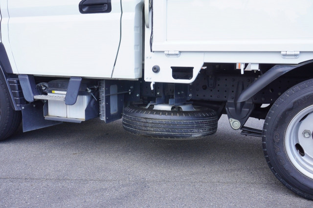 三菱ふそう キャンター 小型 Wキャブ 2RG-FBA20(97672) 26枚目