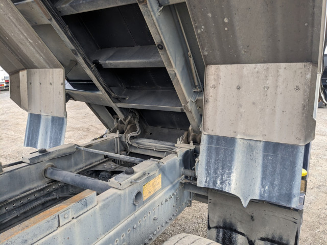 日野 プロフィア 大型 土砂ダンプ 2DG-FS1AJA(97673) 31枚目