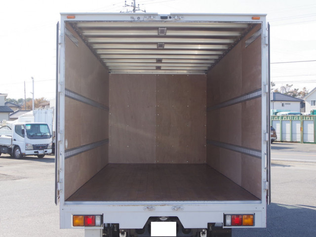 三菱ふそう ファイター 中型 バン 2KG-FK65F(97674) 5枚目