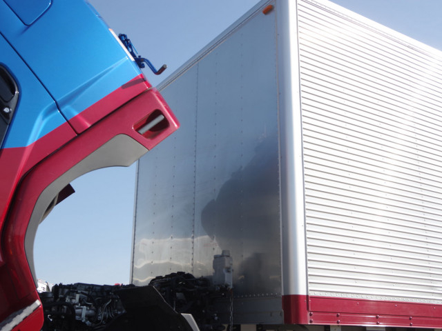 三菱ふそう ファイター 中型 バン 2KG-FK65F(97674) 20枚目