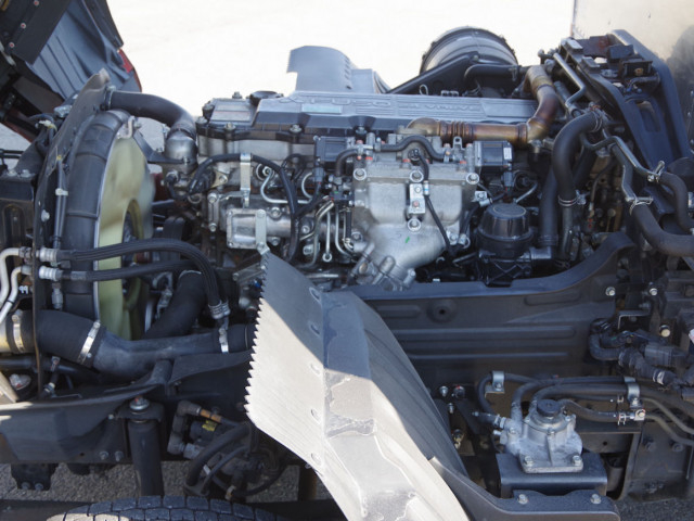 三菱ふそう ファイター 中型 バン 2KG-FK65F(97674) 33枚目