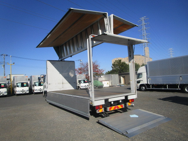 いすゞ フォワード 中型 ウィング 2PG-FRR90T2(97677) 10枚目