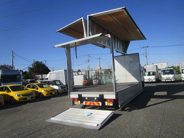 いすゞ フォワード 中型 ウィング 2PG-FRR90T2(97677) 11枚目