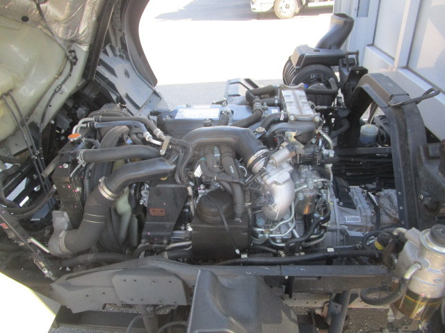 いすゞ フォワード 中型 ウィング 2PG-FRR90T2(97677) 27枚目