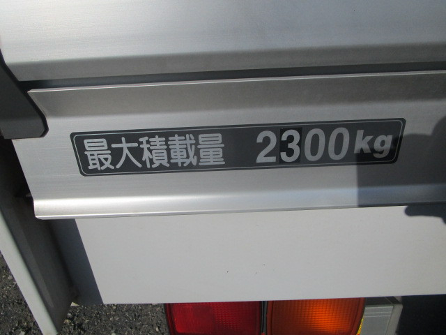 いすゞ フォワード 中型 ウィング 2PG-FRR90T2(97677) 39枚目