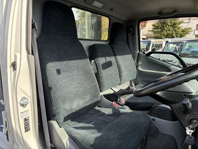 トヨタ ダイナ 小型 平ボディ ABF-TRY220(97681) 40枚目