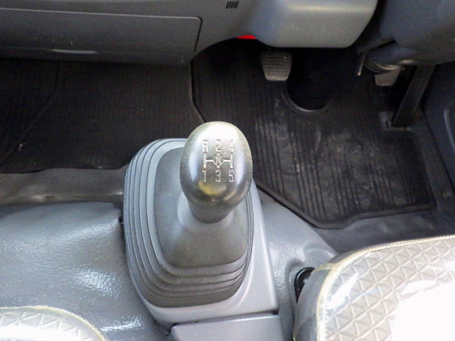 いすゞ エルフ 小型 平ボディ 2RG-NLR88AR(97683) 14枚目