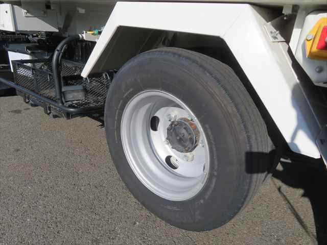 日野 デュトロ 小型 塵芥車（プレス式） 2RG-XZU600X(97682) 18枚目