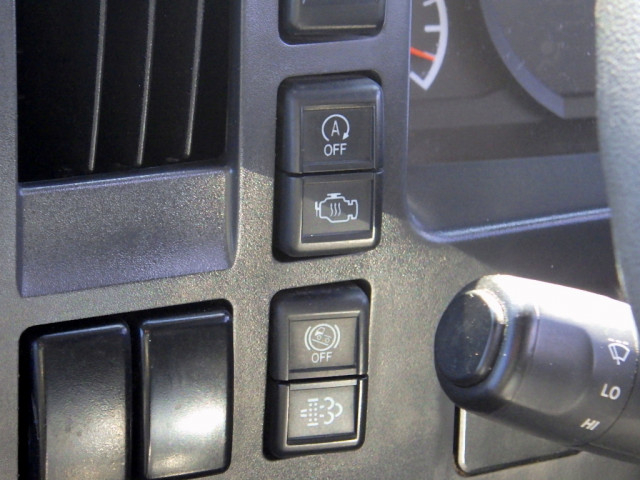 いすゞ エルフ 小型 平ボディ 2RG-NLR88AR(97683) 20枚目