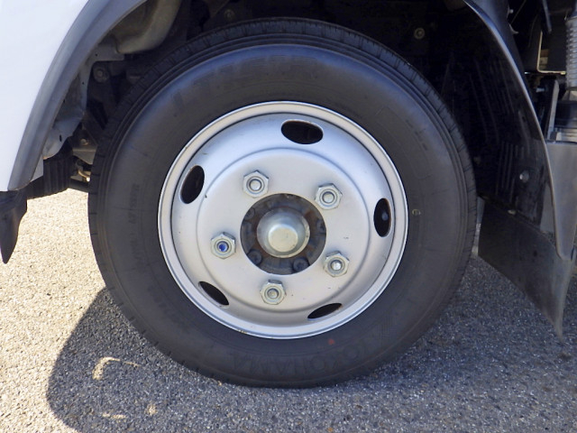 いすゞ エルフ 小型 平ボディ 2RG-NLR88AR(97683) 27枚目