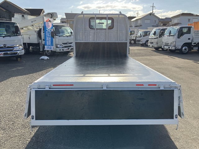 いすゞ エルフ 小型 平ボディ 2RG-NJR88A(97684) 14枚目
