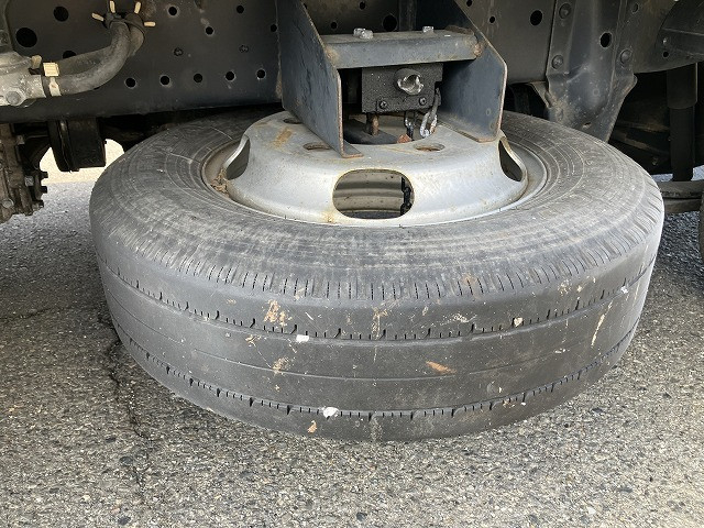 いすゞ エルフ 小型 平ボディ 2RG-NJR88A(97684) 31枚目