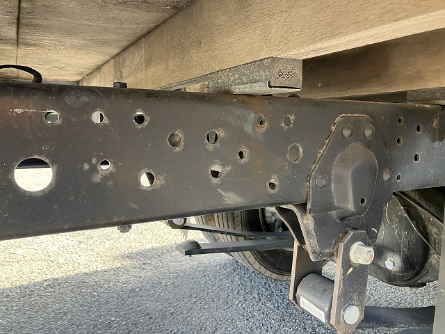 いすゞ エルフ 小型 平ボディ 2RG-NJR88A(97684) 34枚目