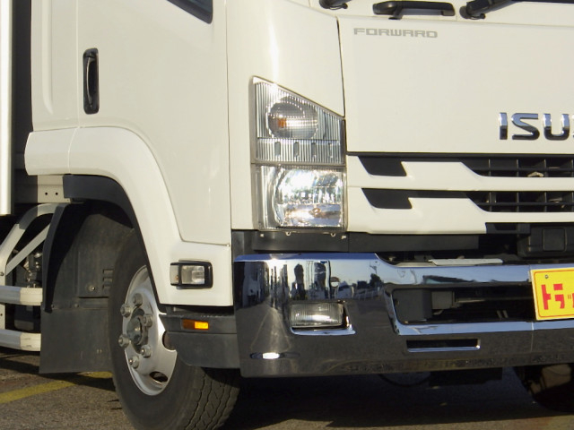 いすゞ フォワード 中型 ウィング 2RG-FRR90T2(97686) 3枚目