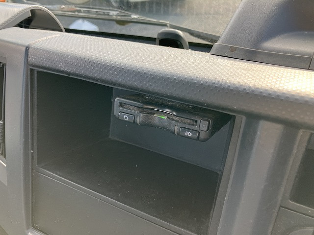 いすゞ エルフ 小型 平ボディ 2RG-NJR88A(97684) 40枚目