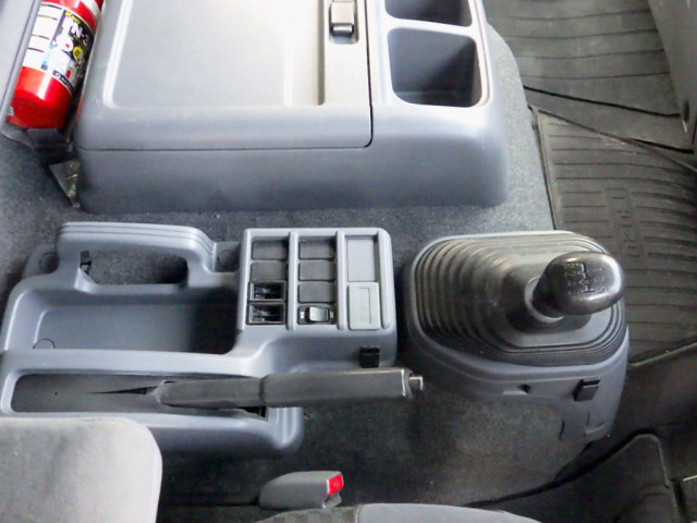 いすゞ フォワード 中型 ウィング 2RG-FRR90T2(97686) 13枚目