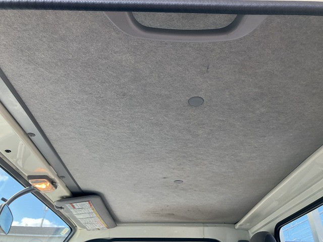 いすゞ エルフ 小型 平ボディ 2RG-NJR88A(97684) 45枚目