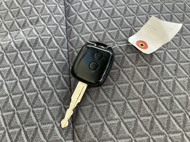 いすゞ エルフ 小型 平ボディ 2RG-NJR88A(97684) 47枚目