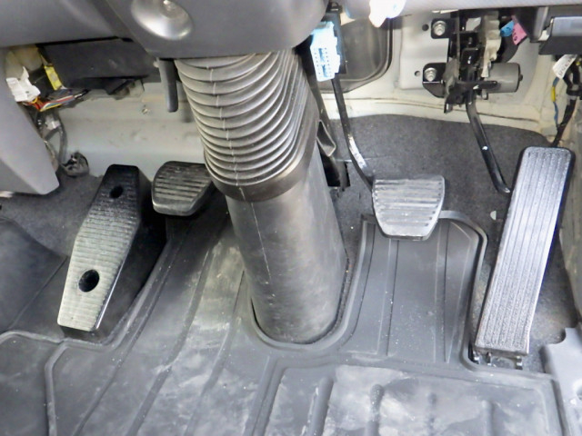 いすゞ フォワード 中型 ウィング 2RG-FRR90T2(97686) 23枚目