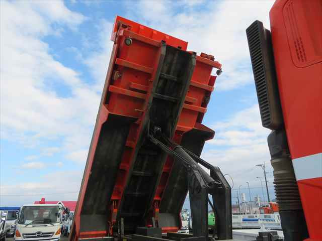 三菱ふそう スーパーグレート 大型 土砂ダンプ 2PG-FV70HX(97687) 28枚目