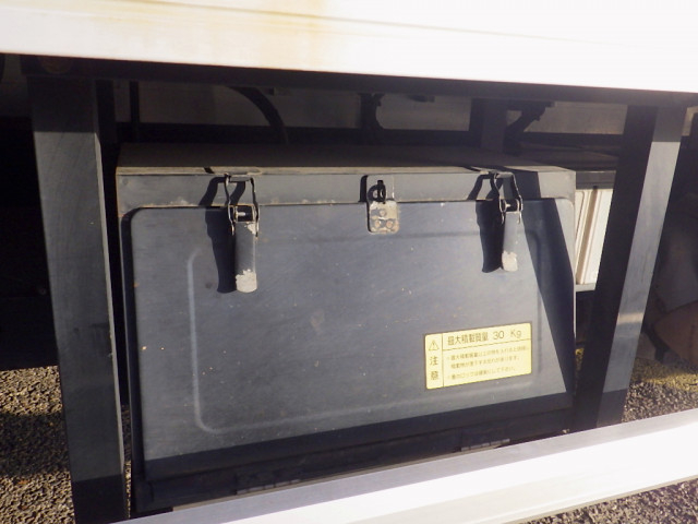 いすゞ フォワード 中型 ウィング 2RG-FRR90T2(97686) 47枚目