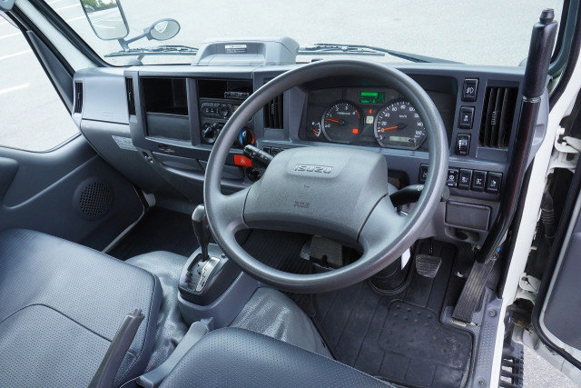 いすゞ エルフ 小型 土砂ダンプ 2RG-NJR88AN(97688) 3枚目