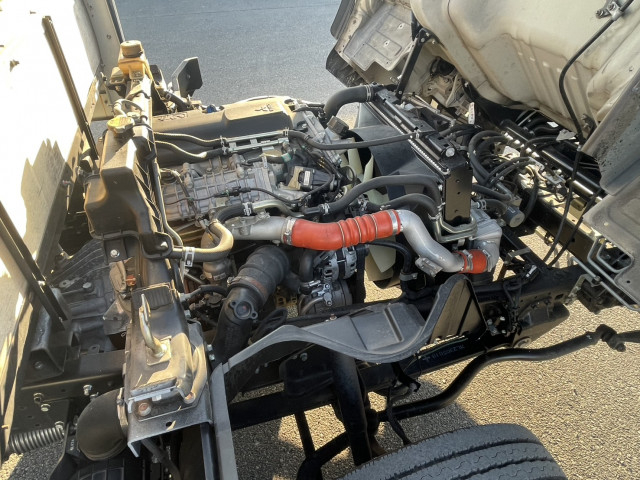 三菱ふそう キャンター 小型 平ボディ 2PG-FEB50(97689) 33枚目