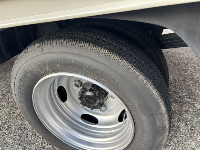 日野 デュトロ 小型 平ボディ 2RG-XZU710M(97690) 23枚目