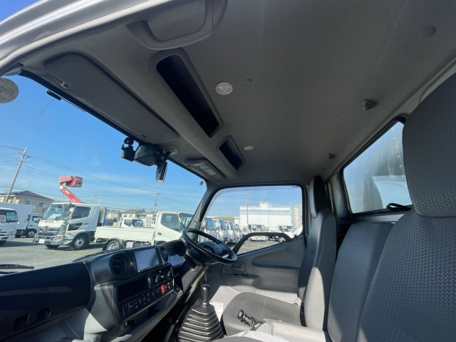 日野 デュトロ 小型 バン 2RG-XZU605M(97691) 21枚目