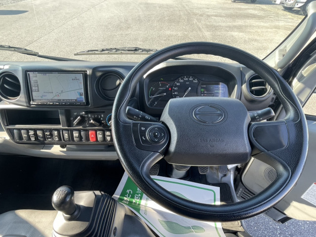 日野 デュトロ 小型 バン 2RG-XZU605M(97691) 26枚目