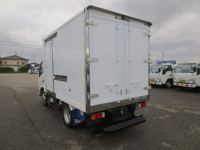 日野 デュトロ 小型 冷蔵冷凍バン 2RG-XZC605M(97693) 5枚目