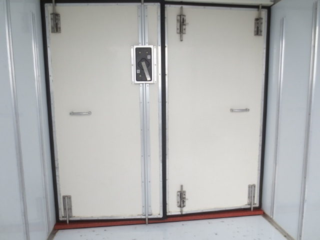 日野 デュトロ 小型 冷蔵冷凍バン 2RG-XZC605M(97693) 16枚目