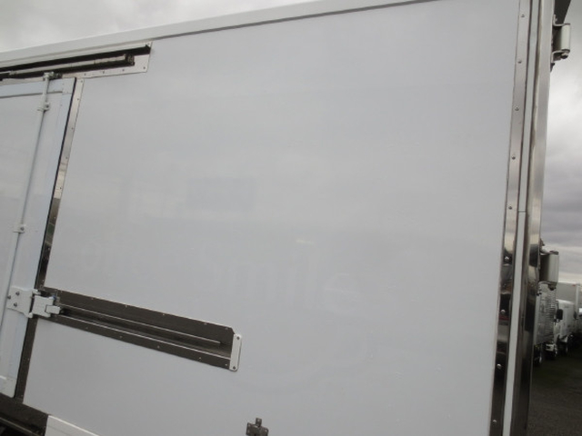 日野 デュトロ 小型 冷蔵冷凍バン 2RG-XZC605M(97693) 25枚目