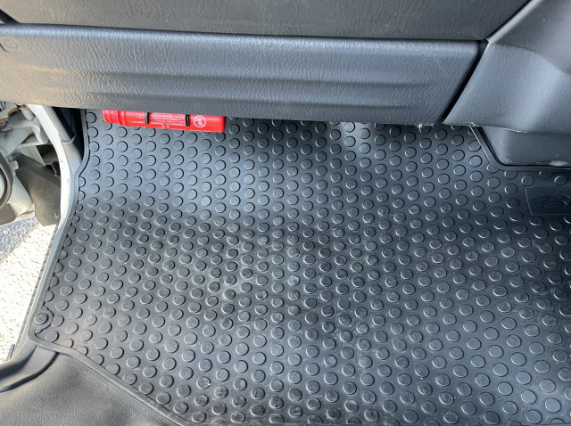 マツダ ボンゴ 小型 平ボディ DBF-SLP2T(97694) 26枚目