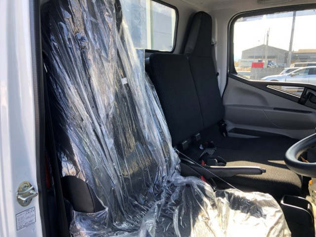 三菱ふそう キャンター 小型 平ボディ 2RG-FBA20(97695) 6枚目