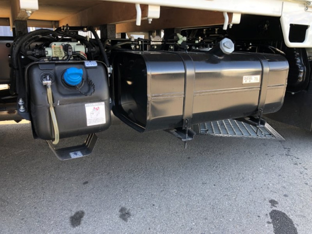 三菱ふそう キャンター 小型 平ボディ 2RG-FBA20(97695) 24枚目