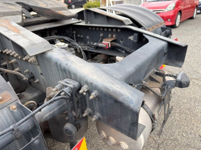 Nissan UD quon Large Tractor 2PG-GK5AAB(97696) 7枚目