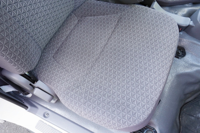 いすゞ エルフ 小型 平ボディ 2RG-NHR88A(97697) 45枚目