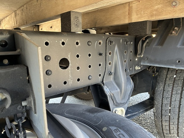 三菱ふそう キャンター 小型 平ボディ 2RG-FBA20(97699) 17枚目