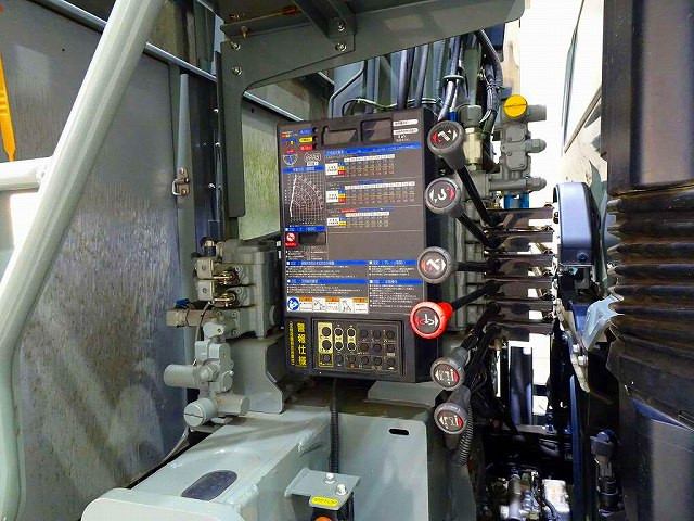 日野 レンジャー 増トン 平ボディ（クレーン付） 2KG-GD2ABA(97700) 31枚目