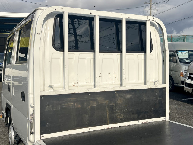 いすゞ エルフ 小型 Wキャブ 2RG-NJR88A(97702) 11枚目