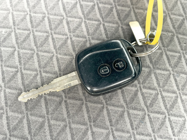 いすゞ エルフ 小型 Wキャブ 2RG-NJR88A(97702) 28枚目