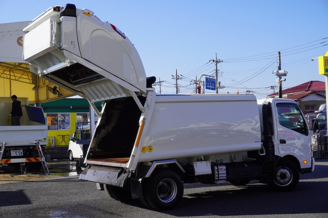 日野 デュトロ 小型 塵芥車（プレス式） 2KG-XZU710M(97703) 24枚目