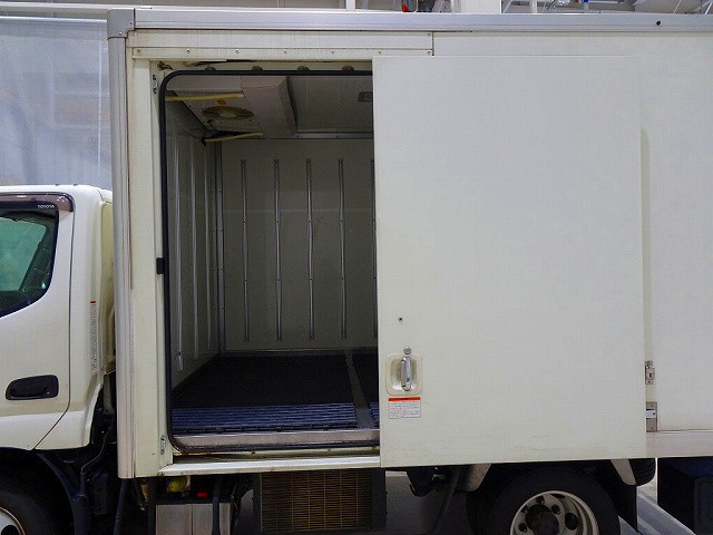 トヨタ ダイナ 小型 冷蔵冷凍バン LDF-KDY231(97706) 32枚目