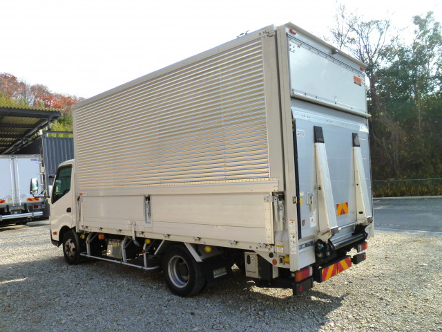 日野 デュトロ 小型 ウィング 2RG-XZU712M(97708) 6枚目