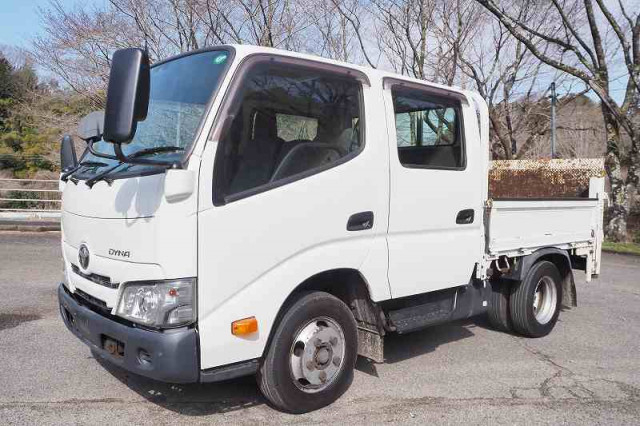 トヨタ ダイナ 小型 Wキャブ 2RG-XZU605(97709) 15枚目