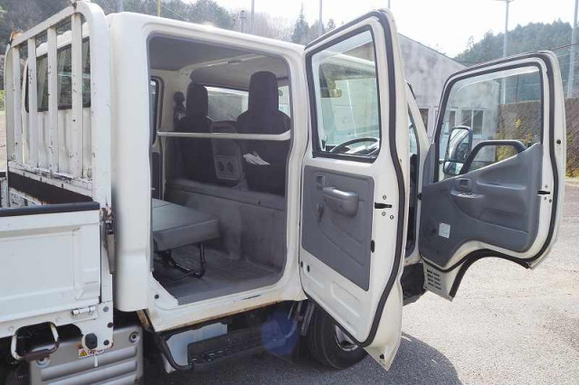 トヨタ ダイナ 小型 Wキャブ 2RG-XZU605(97709) 37枚目