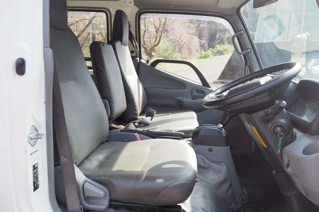 トヨタ ダイナ 小型 Wキャブ 2RG-XZU605(97709) 44枚目