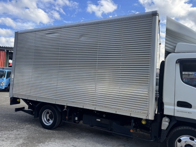 三菱ふそう キャンター 小型 バン 2PG-FEB50(97710) 6枚目