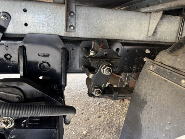 三菱ふそう キャンター 小型 バン 2PG-FEB50(97710) 18枚目